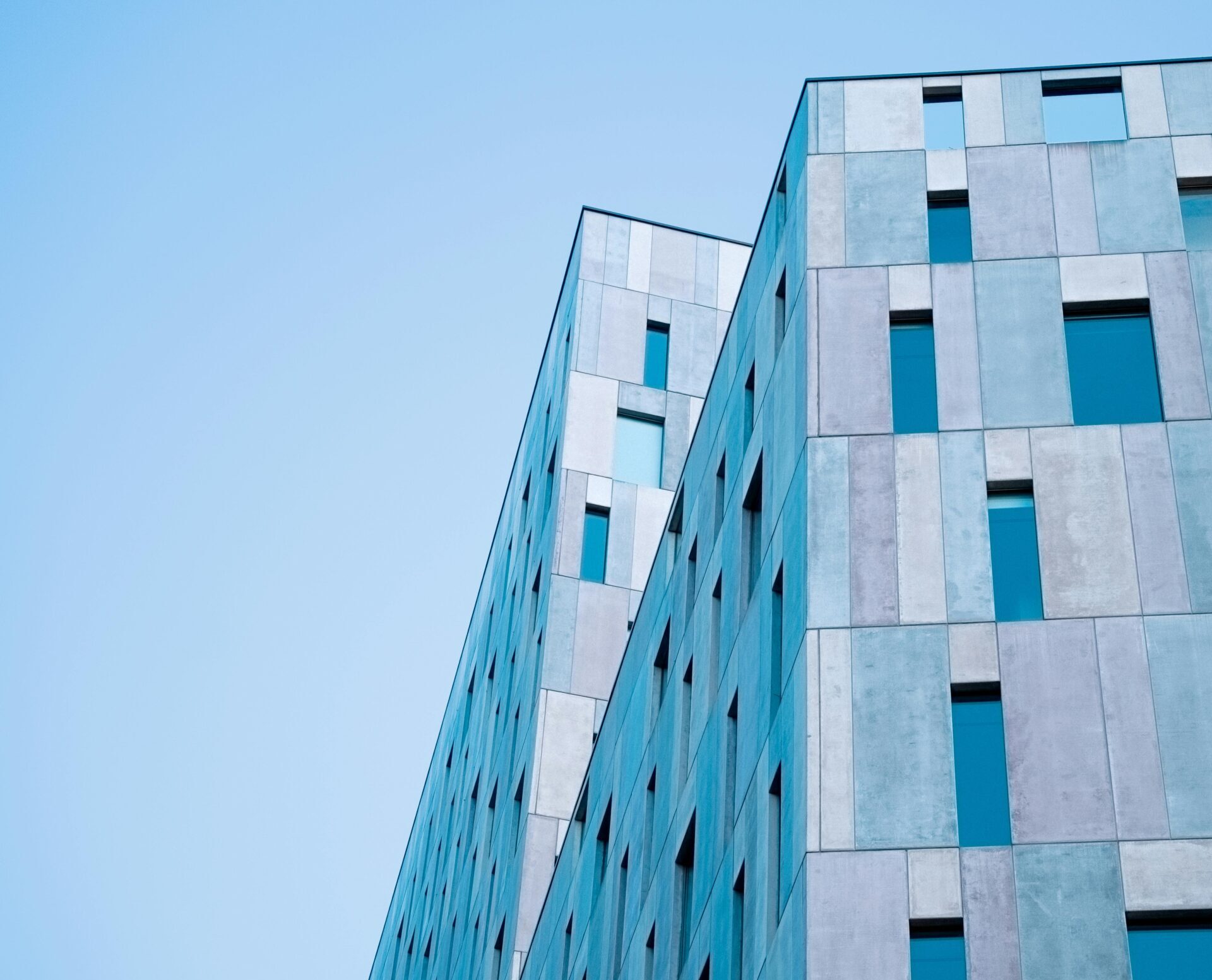 What’s new in Esade’s MBA Programs – The Smart Read for the Business Smart